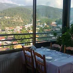 Hotel Two Flowers Pedhoulas