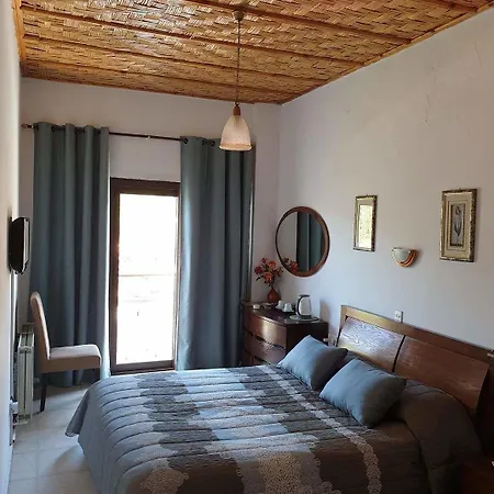 ホテル Two Flowers ペドゥラス